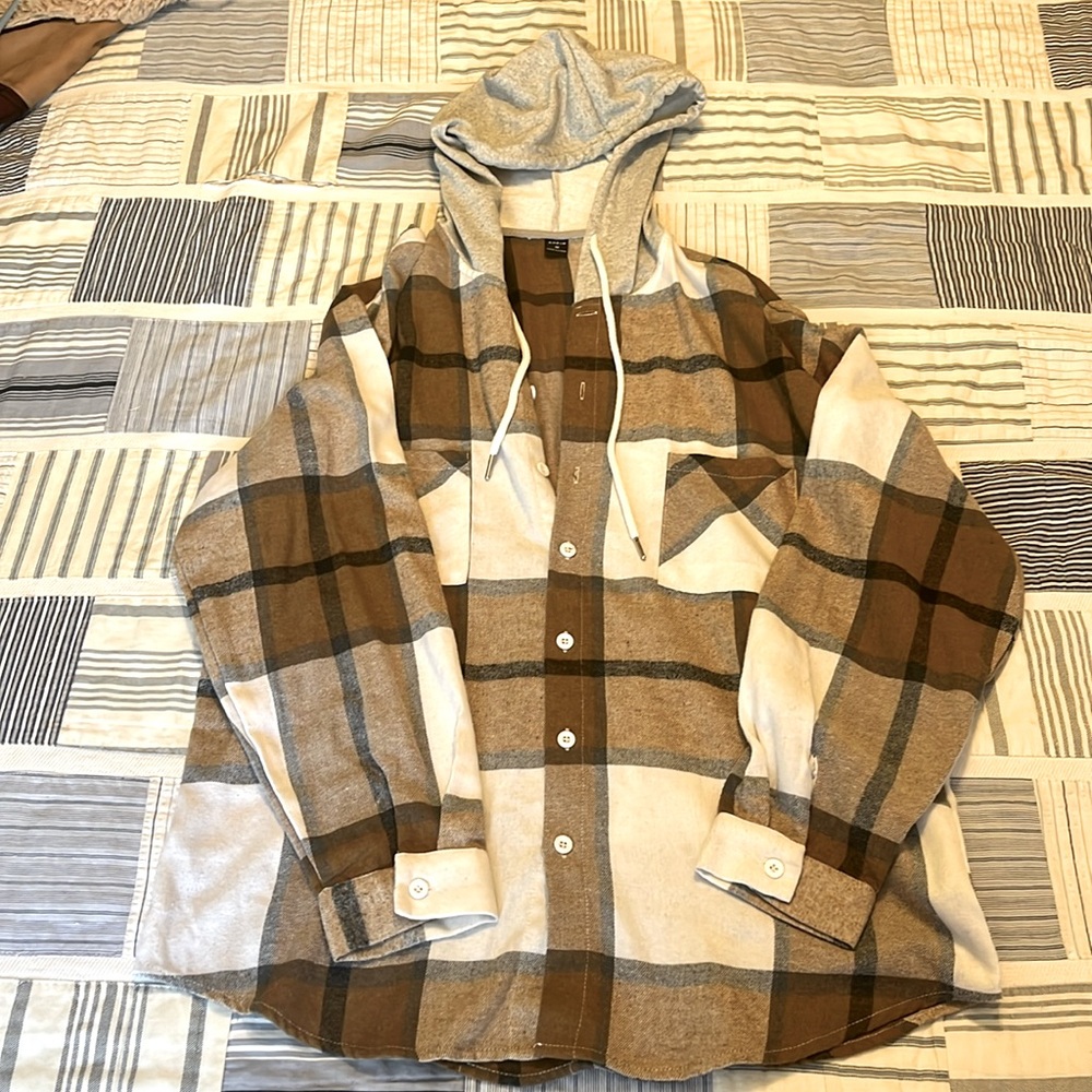 SHEIN men’s button-down plaid shirt hoodie